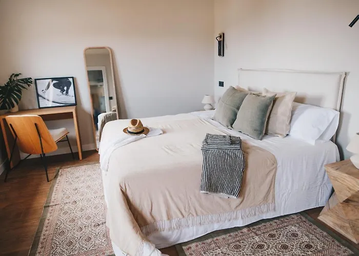 Boutique Lamar De 2*